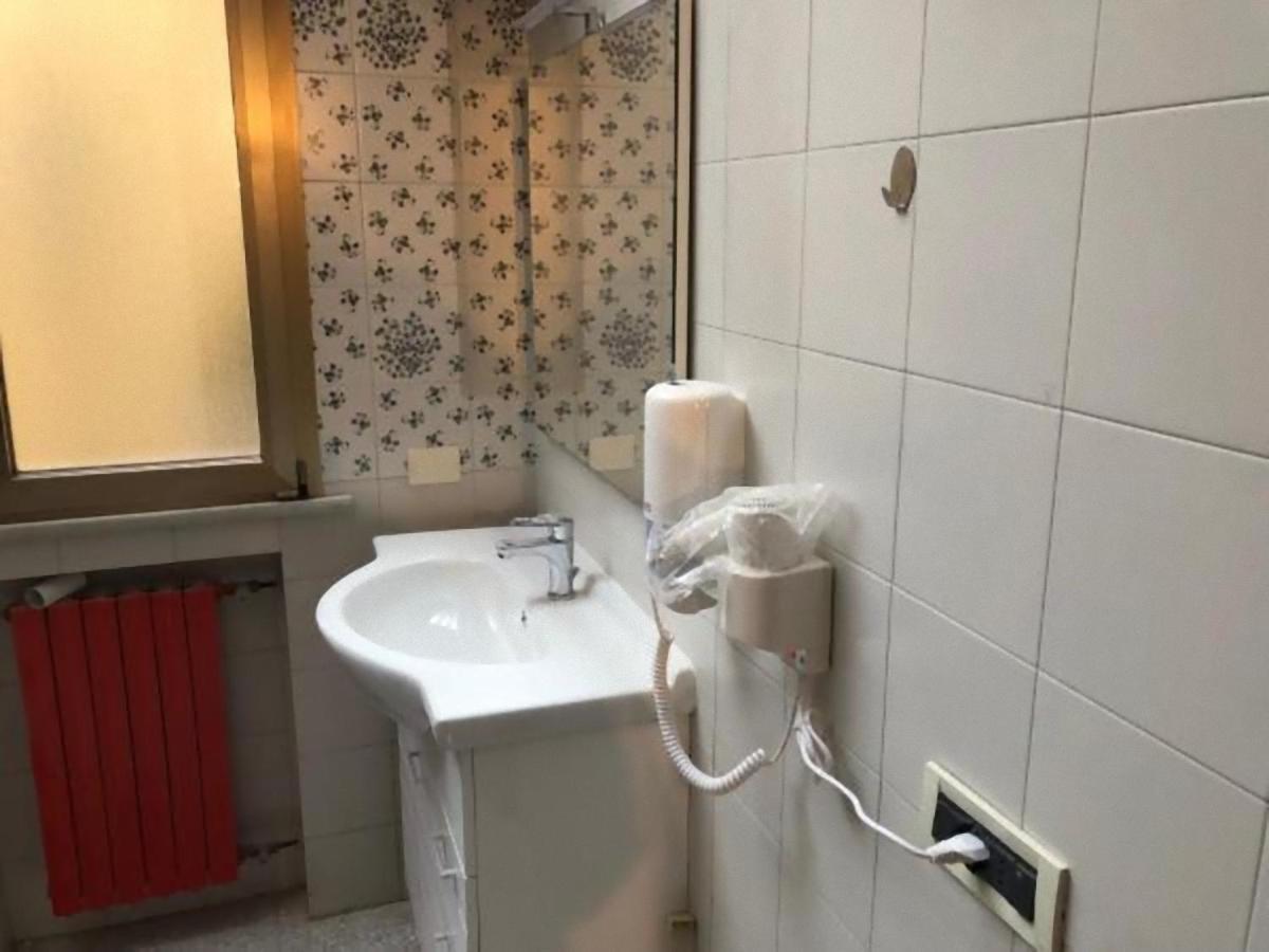 Tourist House Bologna - Fringe - Self Check-In Apartment Exterior foto