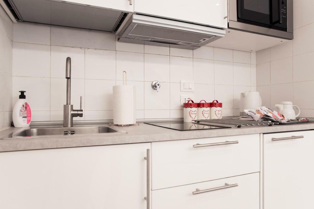 Tourist House Bologna - Fringe - Self Check-In Apartment Exterior foto
